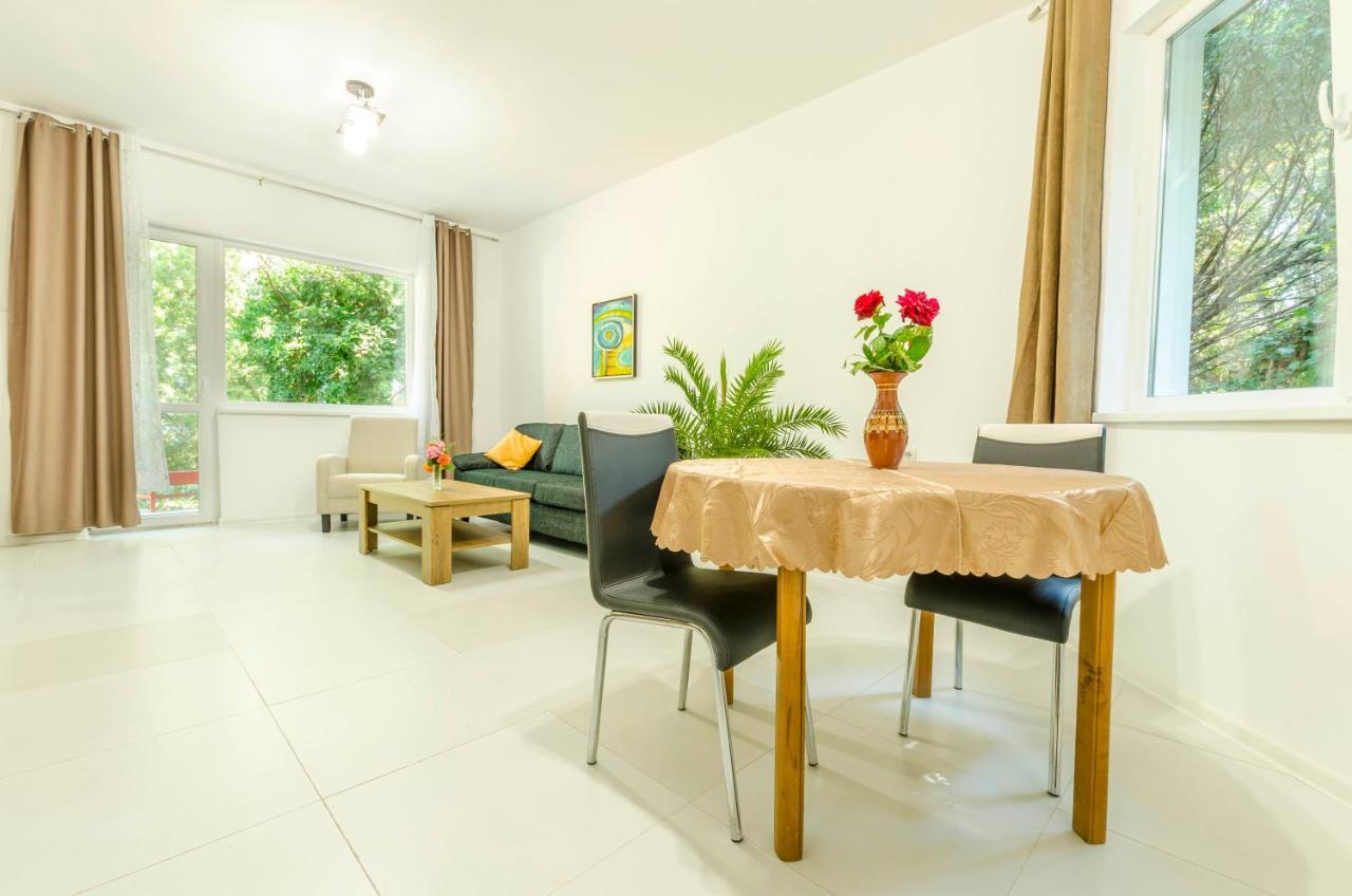 Park Complex Viktoria Hotel Balchik Esterno foto
